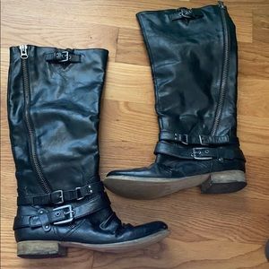 Talk black leather boots